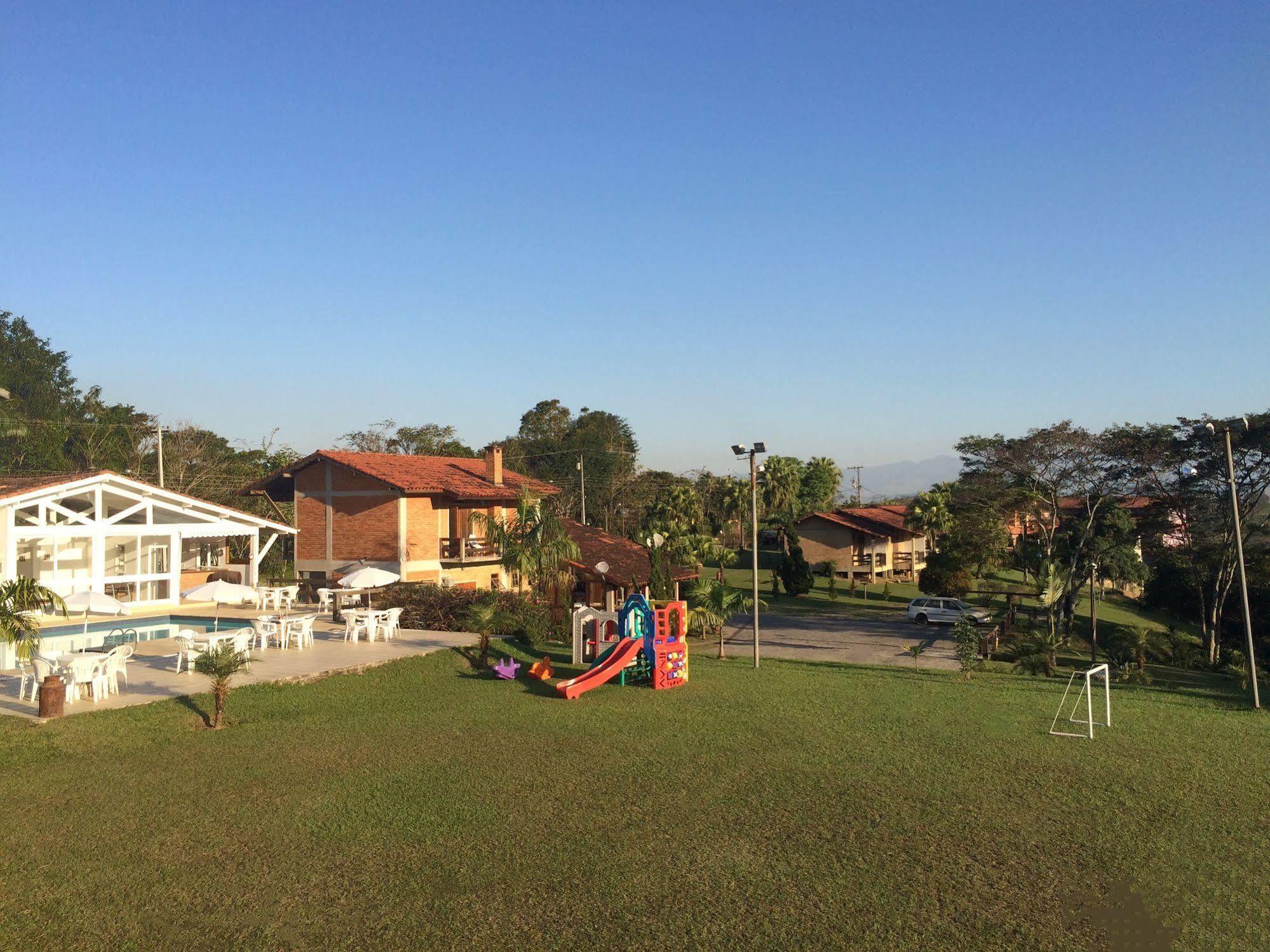 Hotel Quinta Da Mantiqueira Itatiaia  Bagian luar foto