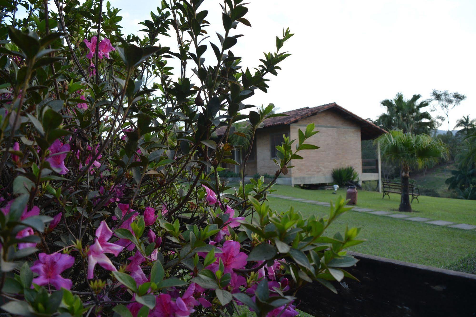 Hotel Quinta Da Mantiqueira Itatiaia  Bagian luar foto